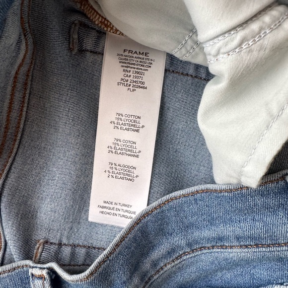 Frame The Mellow Mid Rise Jean - Picture 5 of 9